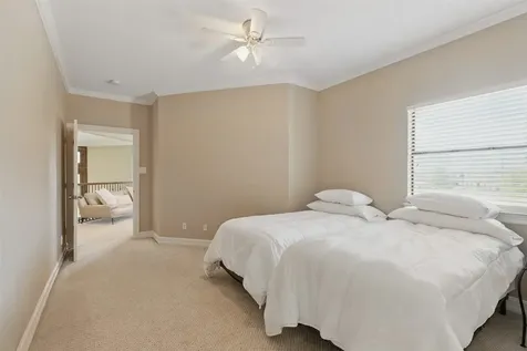 90 Greenview Street Montgomery TX 77356