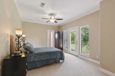 90 Greenview Street Montgomery TX 77356