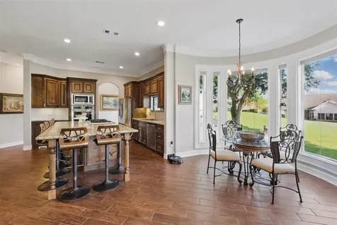 90 Greenview Street Montgomery TX 77356