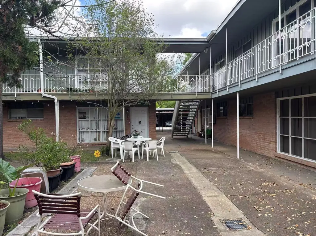 7925 Rampart Street 107 Houston TX 77081