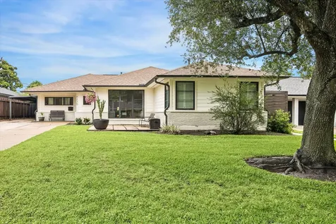 6230 Waltway Drive Houston TX 77008