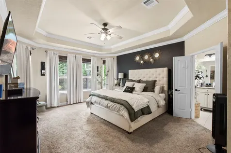 51 Tioga Place Tomball TX 77375