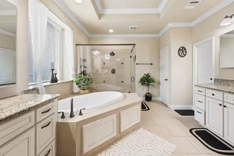 51 Tioga Place Tomball TX 77375