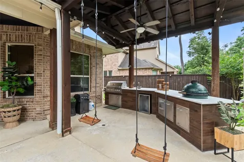 51 Tioga Place Tomball TX 77375