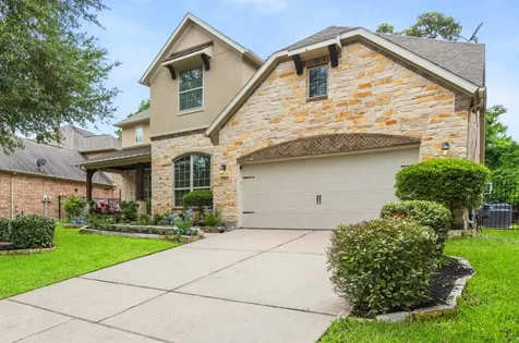 51 Tioga Place Tomball TX 77375