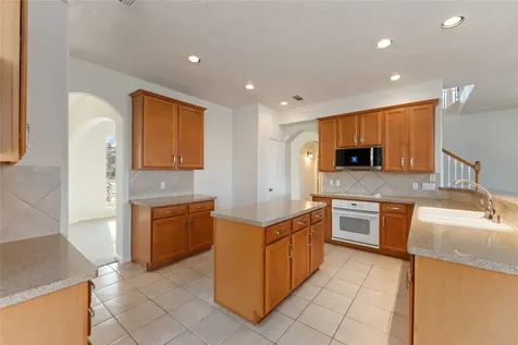 7206 Fiesta Flower Katy TX 77494
