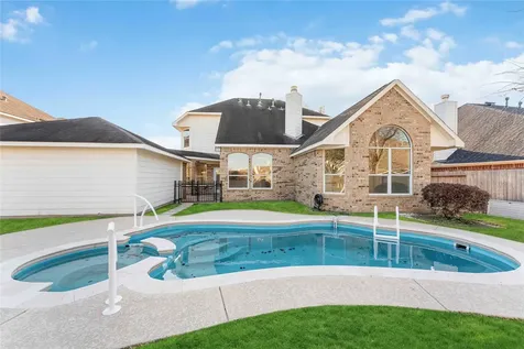 7206 Fiesta Flower Katy TX 77494