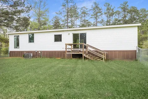 131 County Road 4497 Hillister TX 77624
