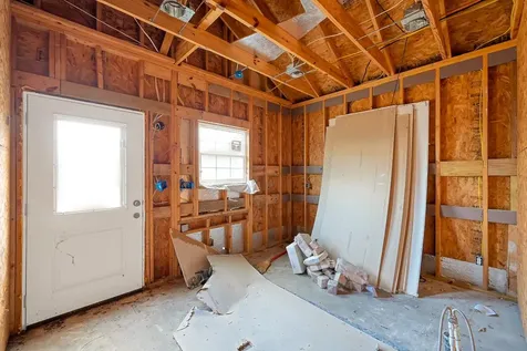 2313 County Road 3540 Cleveland TX 77327