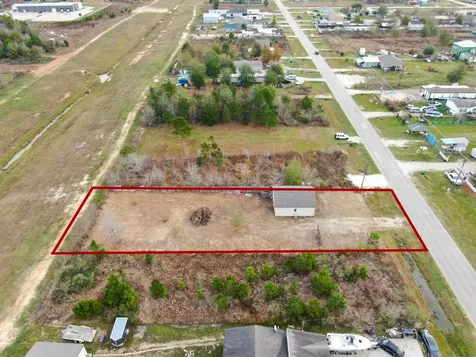 2313 County Road 3540 Cleveland TX 77327