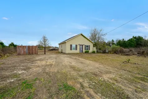 2313 County Road 3540 Cleveland TX 77327