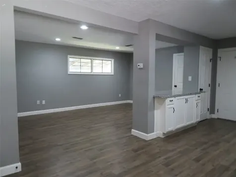 402 S 72nd Street Houston TX 77011