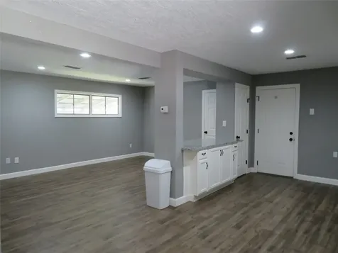 402 S 72nd Street Houston TX 77011