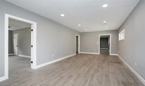 402 S 72nd Street Houston TX 77011