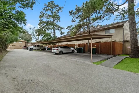 407 W Semands Street Conroe TX 77301