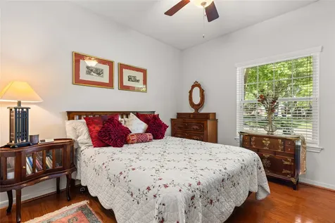 3902 Haven Pines Drive Kingwood TX 77345