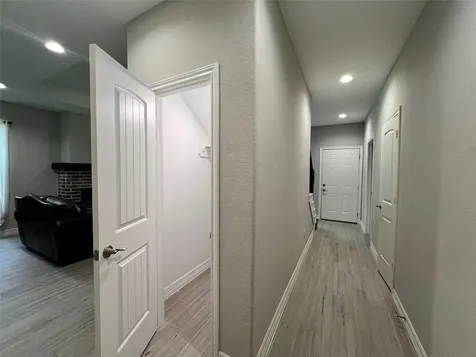715 Seydler Street East Bernard TX 77435