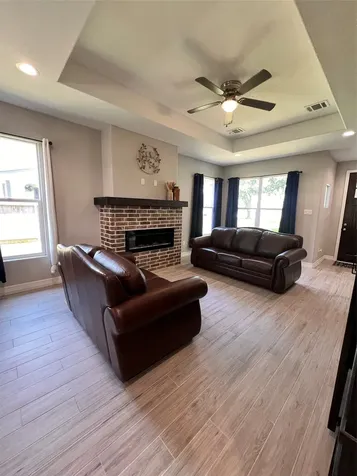 715 Seydler Street East Bernard TX 77435
