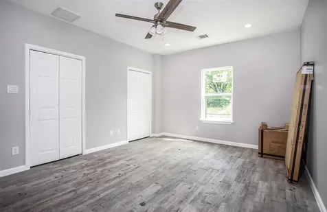 6004 England Street A /B Houston TX 77021