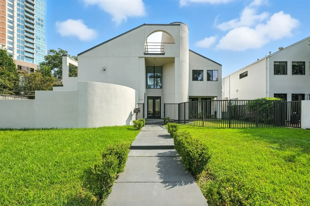 2019 Mcclendon Street Houston TX 77030