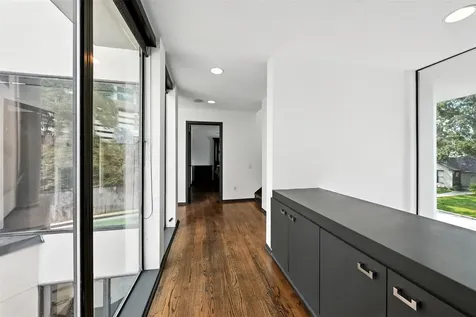2019 Mcclendon Street Houston TX 77030