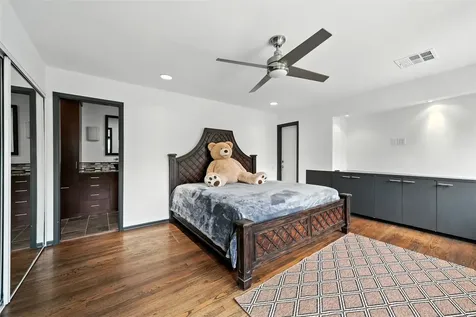 2019 Mcclendon Street Houston TX 77030