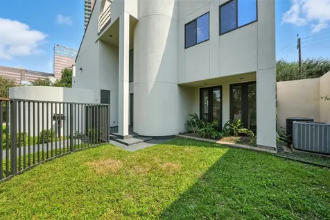 2019 Mcclendon Street Houston TX 77030