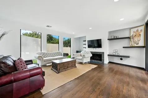 2019 Mcclendon Street Houston TX 77030
