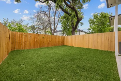 3107 Stonewall Street Houston TX 77020