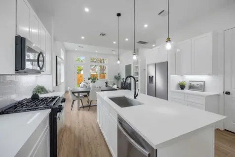 3107 Stonewall Street Houston TX 77020
