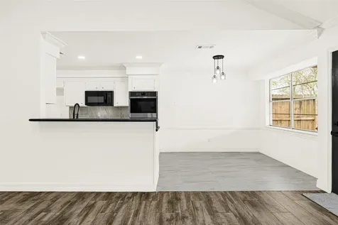 4102 Townes Forest Road Friendswood TX 77546