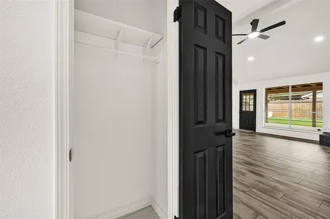 4102 Townes Forest Road Friendswood TX 77546