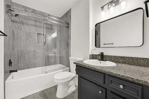 4102 Townes Forest Road Friendswood TX 77546