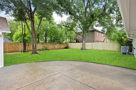 1911 Acacia Street League City TX 77573