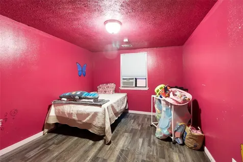 11941 W Hollyhill Drive Plantersville TX 77363
