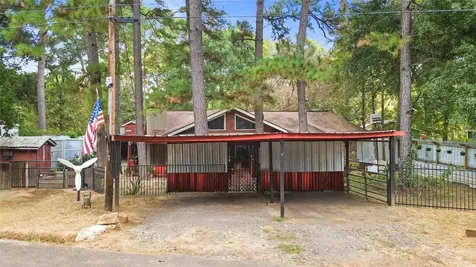 11941 W Hollyhill Drive Plantersville TX 77363