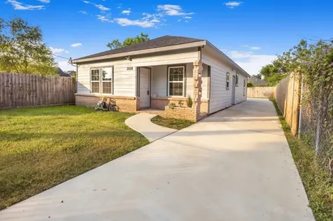 3234 Berry Street Houston TX 77004