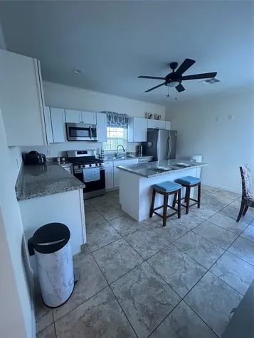2734 Avenue D Dickinson TX 77539