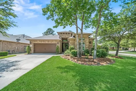 102 Bellardia Court Montgomery TX 77316