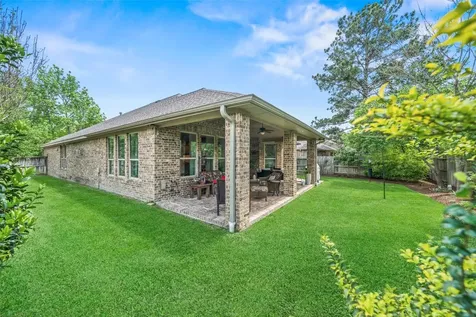 102 Bellardia Court Montgomery TX 77316
