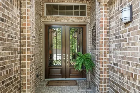 102 Bellardia Court Montgomery TX 77316