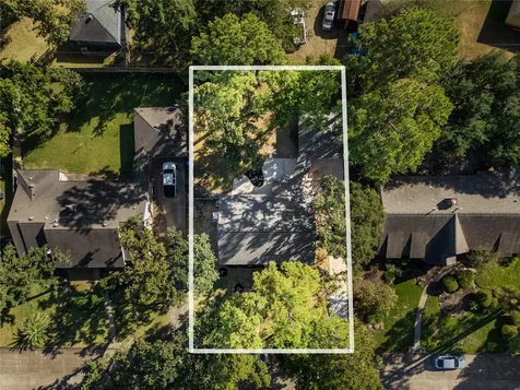 1006 Glouchester Lane Houston TX 77073
