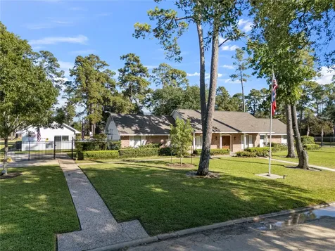 1006 Glouchester Lane Houston TX 77073