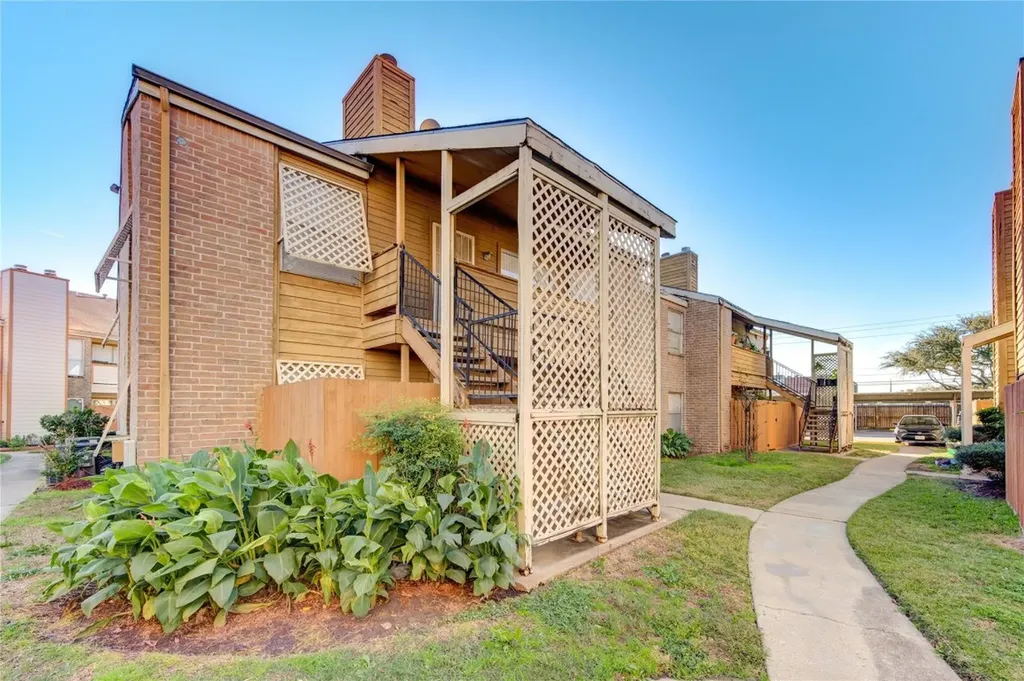 10202 Forum Park Drive 256 Houston TX 77036