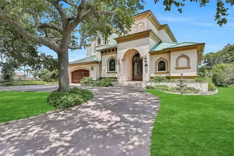 1301 Harbor View Drive Galveston TX 77550