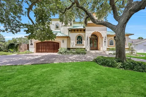 1301 Harbor View Drive Galveston TX 77550