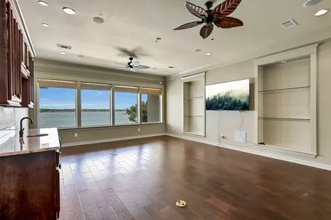 1301 Harbor View Drive Galveston TX 77550