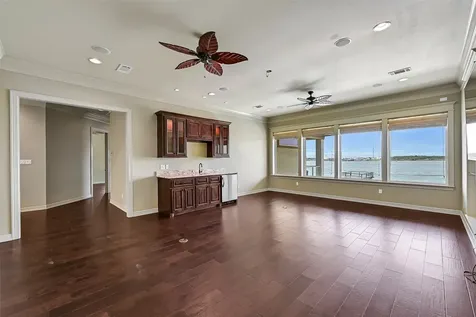 1301 Harbor View Drive Galveston TX 77550
