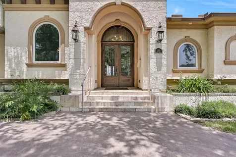 1301 Harbor View Drive Galveston TX 77550