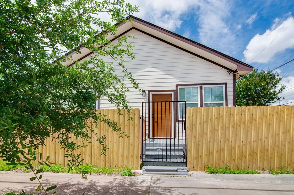 1219 Gregg Street Houston TX 77020